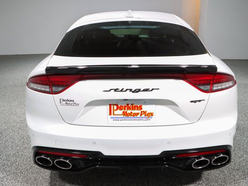 Used 2022 Kia Stinger GT1 RWD image 8