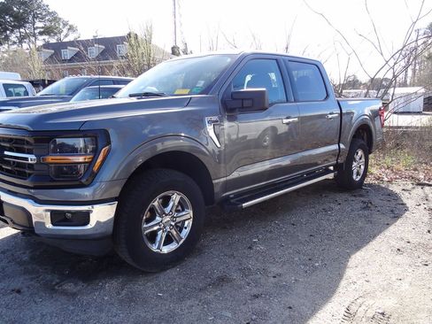 Used 2025 Ford F150 XLT w/ Equipment Group 301A Standard image 2