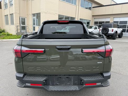 Used 2025 Hyundai Santa Cruz SEL AWD/4WD image 3