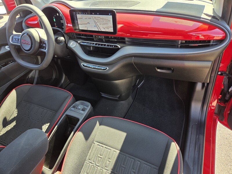 Used 2024 FIAT 500 e (RED) FWD image 15
