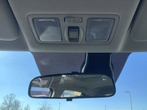 Certified 2026 Hyundai Venue SEL image 35