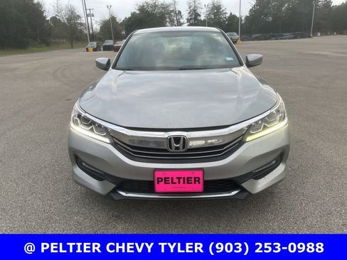 Used 2016 Honda Accord Sport image 8