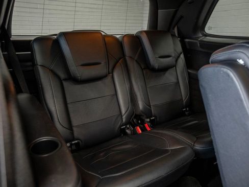 Used 2018 Mercedes-Benz GLS 550 4MATIC image 28