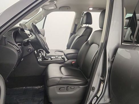 Used 2023 Nissan Armada SV image 13