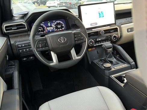 New 2026 Toyota Tacoma Limited AWD/4WD image 18