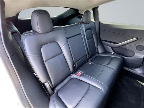 Used 2020 Tesla Model Y Long Range AWD/4WD image 25