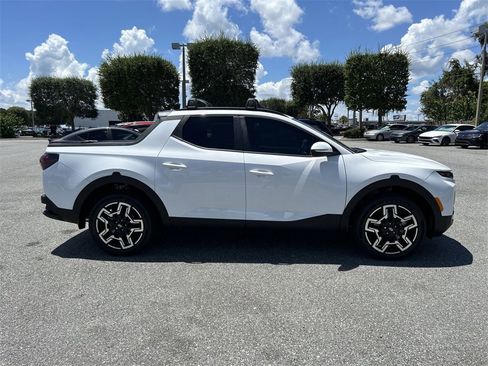 New 2025 Hyundai Santa Cruz Limited image 9