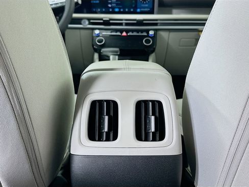 New 2026 Hyundai Tucson SEL image 17