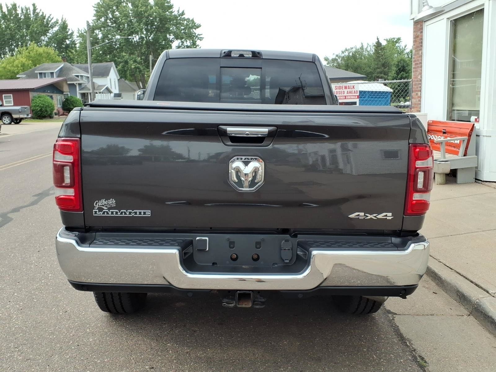 Used 2022 RAM 3500 Laramie AWD/4WD image 7