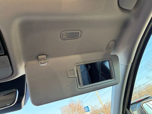 Used 2023 Hyundai Tucson Limited image 45