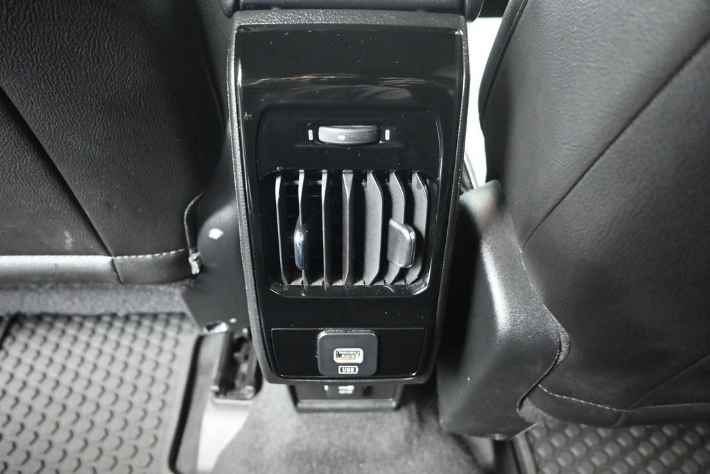 Used 2024 Jeep Compass Trailhawk AWD/4WD image 25