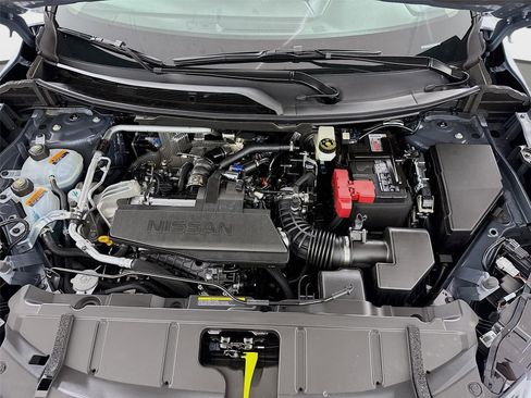 New 2026 Nissan Rogue SV FWD image 28
