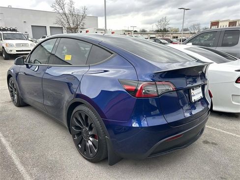 Used 2023 Tesla Model Y Long Range image 5