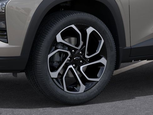 New 2026 Chevrolet Trax RS w/ Sunroof Package FWD image 9