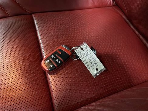 Used 2022 Dodge Charger SRT Hellcat w/ Harman/Kardon Audio Group image 37