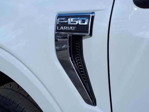 Used 2023 Ford F150 Lariat w/ Equipment Group 502A High AWD/4WD image 10