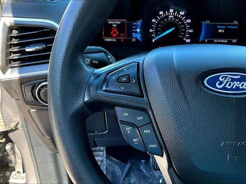 Certified 2021 Ford Edge SE FWD image 13