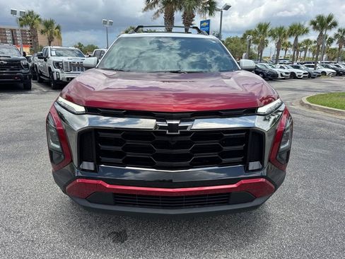 New 2025 Chevrolet Equinox ACTIV w/ Convenience Package III FWD image 3
