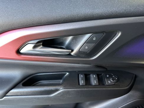 Used 2024 Chevrolet Equinox EV RS image 15