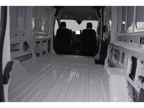 New 2026 Ford Transit 250 148 Medium Roof RWD image 5