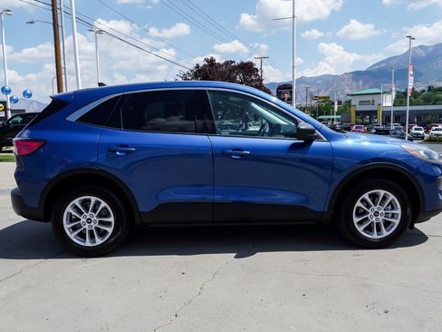 Used 2022 Ford Escape SE w/ Convenience Package AWD/4WD image 9
