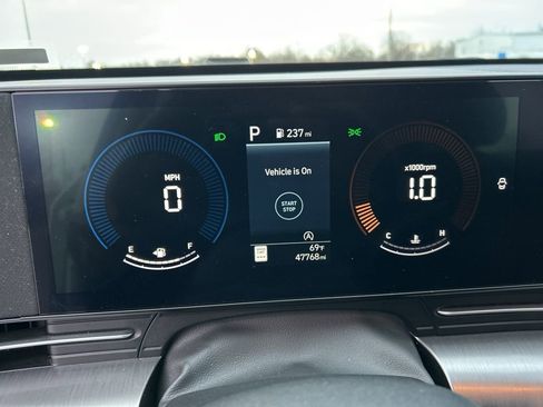 Used 2024 Hyundai Kona SE image 7