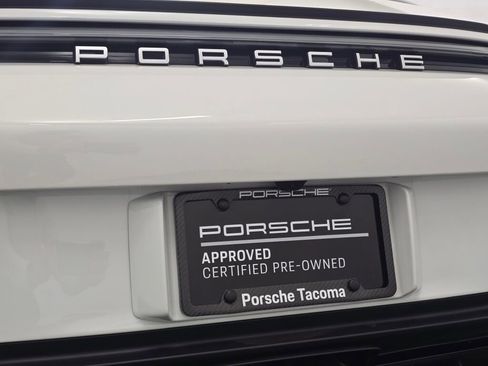 Certified 2024 Porsche 911 GT3 RS RWD image 34