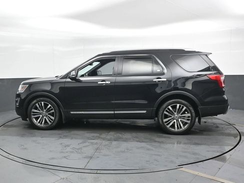 Used 2017 Ford Explorer Platinum image 9