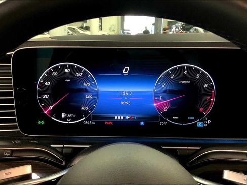 Used 2025 Mercedes-Benz GLE 350 4MATIC image 24