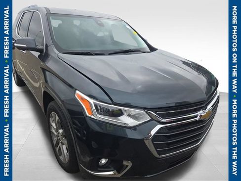 Used 2021 Chevrolet Traverse Premier AWD/4WD image 1