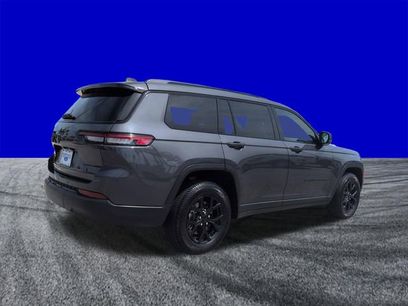 Used 2024 Jeep Grand Cherokee L Laredo