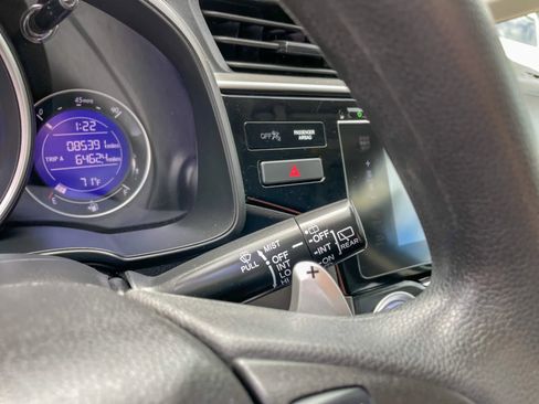 Used 2015 Honda Fit EX image 24