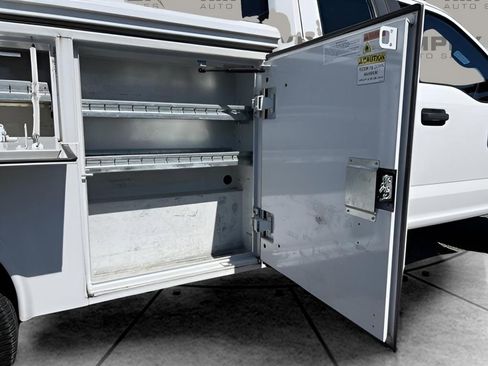 Used 2019 Ford F350 XL w/ Power Equipment Group image 64