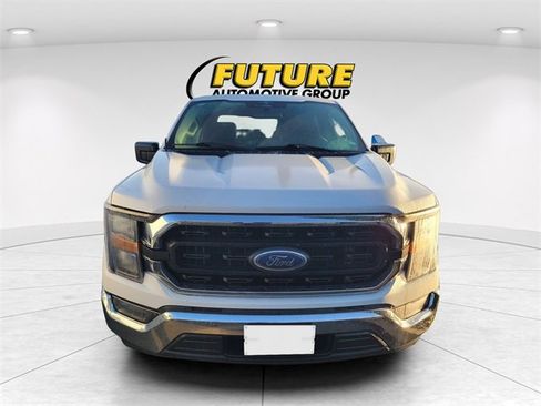 Used 2023 Ford F150 XLT image 2