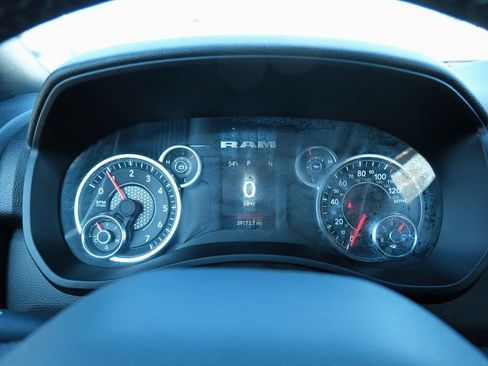 Used 2024 RAM 2500 Big Horn w/ Bed Utility Group image 6