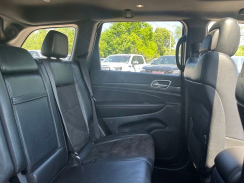 Used 2020 Jeep Grand Cherokee Altitude AWD/4WD image 38