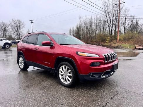 Used 2016 Jeep Cherokee Limited image 7