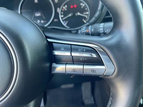 Used 2023 MAZDA MAZDA3 Premium Plus Hatchback 4D image 20