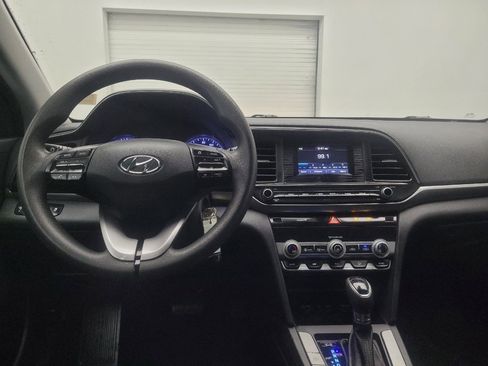 Used 2020 Hyundai Elantra SE w/ Cargo Package (C1) FWD image 22