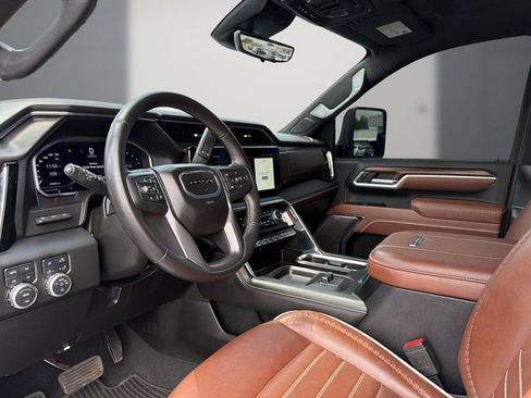 Used 2025 GMC Sierra 2500 Denali Ultimate AWD/4WD image 15