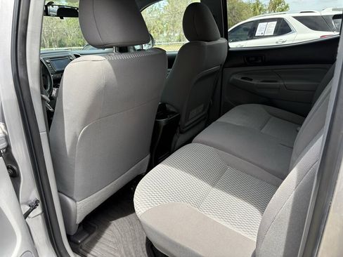 Used 2014 Toyota Tacoma 2WD Double Cab w/ Convenience Package image 27