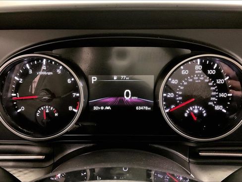 Used 2022 Kia Carnival LX w/ Paint Protection Package FWD image 24