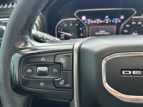 Used 2019 GMC Sierra 1500 Denali w/ Denali Ultimate Package AWD/4WD image 17