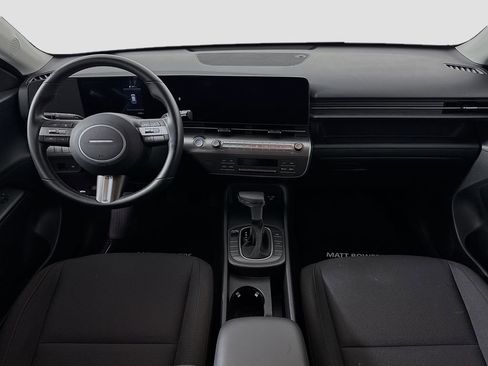 Certified 2025 Hyundai Kona SEL image 36