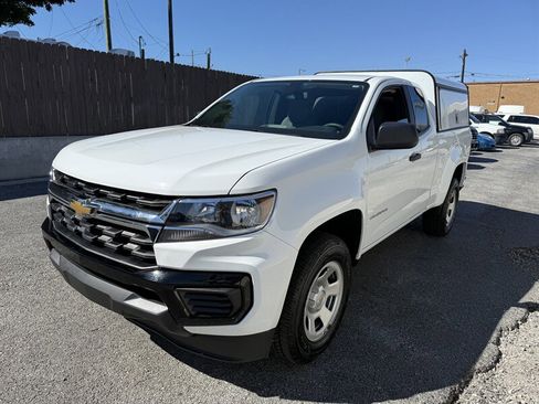 Used 2022 Chevrolet Colorado W/T w/ WT Convenience Package image 2