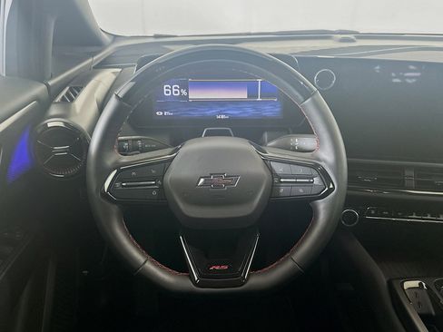 Used 2024 Chevrolet Equinox EV RS FWD image 18
