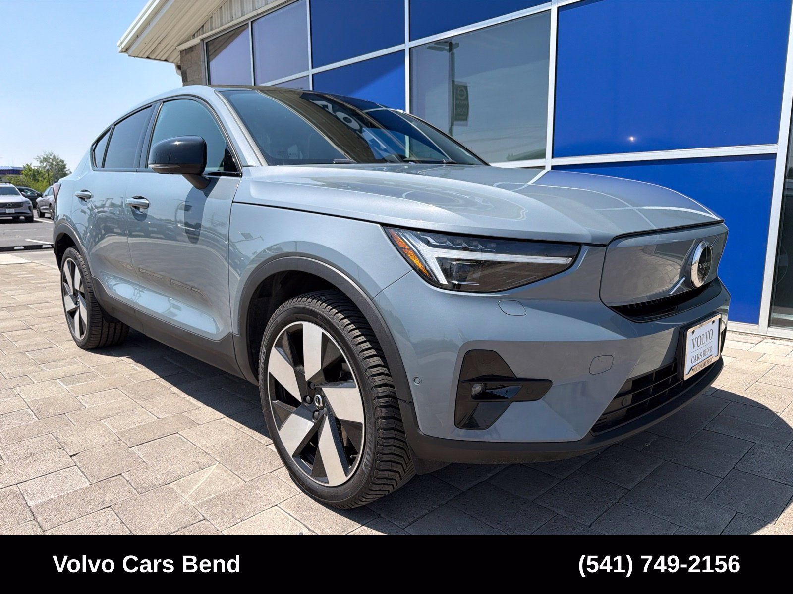 Used 2023 Volvo C40 P8 Recharge Ultimate AWD/4WD image 2