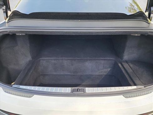 Used 2023 Lucid Air Touring image 6