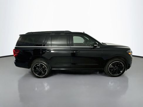 Used 2022 Ford Expedition Limited RWD image 8