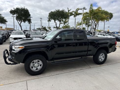 Used 2021 Toyota Tacoma SR w/ SR Convenience Package RWD image 26